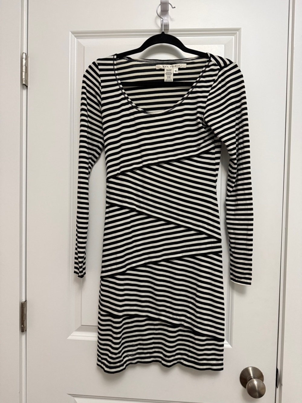 Max Studio Black and White Striped Long-Sleeve Dress